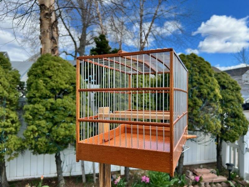 Cedar Wood Bird Cage Grade C